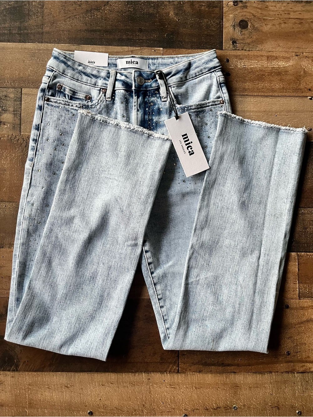 NWT mica Women's High Rise Straight Leg Embellished Jeans in Light Wash | 26"
